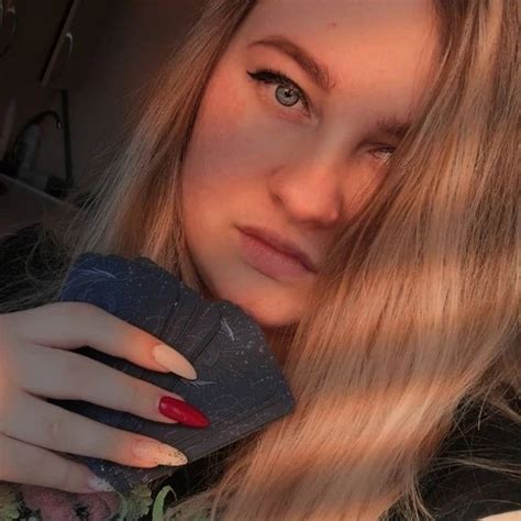 Евгения ️ТВОЙ ДУШЕВНЫЙ ТАРОЛОГ ️ (@tarolog_magic_) • Threads, Say more