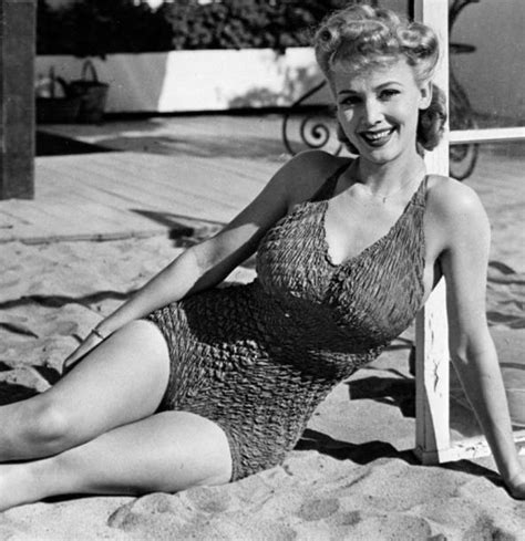 Carole Landis Photograph Gallery