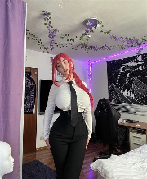 Mommy makima by Elisa Denise : r/cosplaygirls