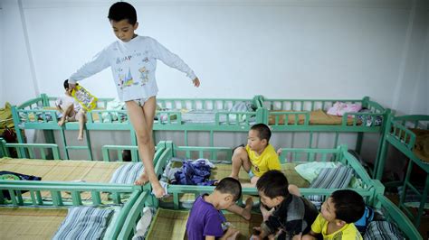 Recognizing Boarding Schools’ Psychic Toll in China - The New York Times