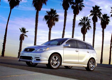 Toyota Matrix (Тойота Матрикс) 2002-2007 - цены, технические ...
