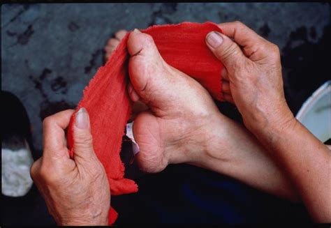 foot binding urban woman magazine