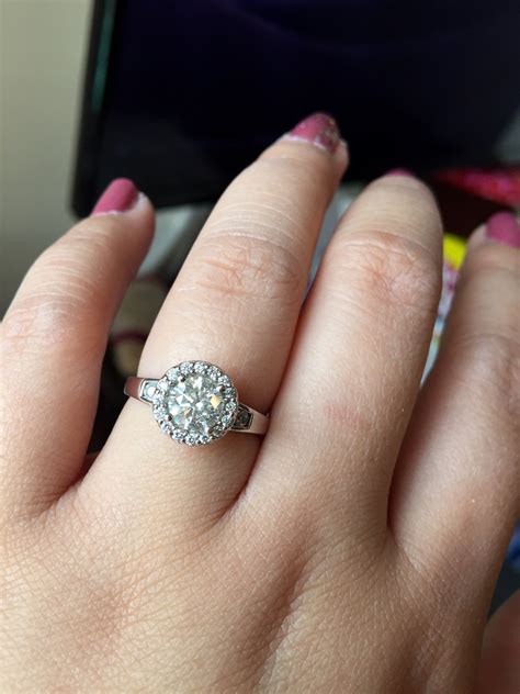 Most Flattering Ring Shape For Chubby Fingers at Linda Recinos blog