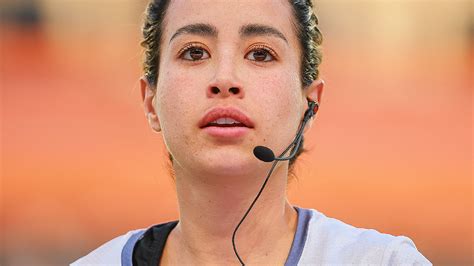 la arbitra mexicana de la  todo el mundo habla quien es katia itzel