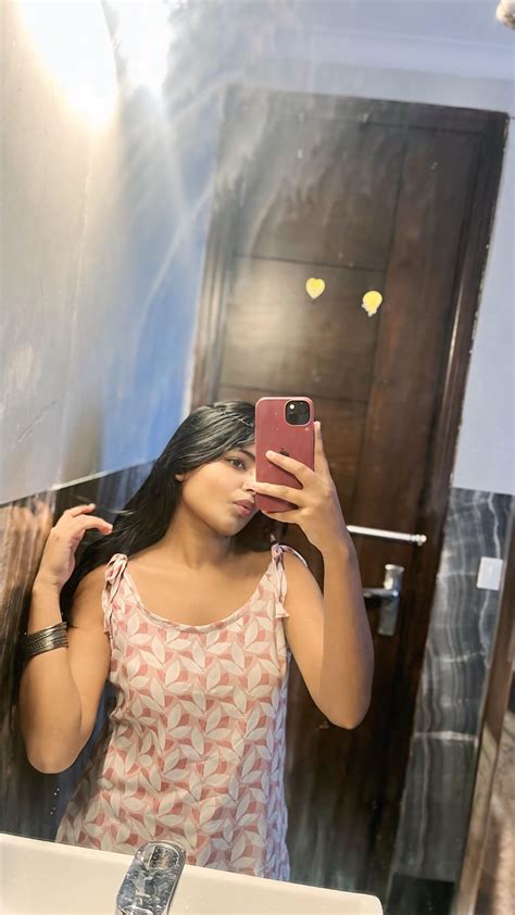 Ady 💜| BOOKSTAGRAM | (@paperback_archives) • Instagram photos and videos