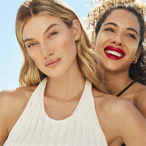 From Red Carpet Glam to Double Digits: Celeb Per-Hour Earnings You Won’t Believe - Veja Store Site