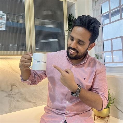 Level up your home’s style with flush wall skirting! Say goodbye to