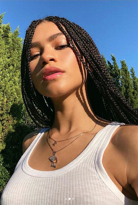 iconic zendaya moments   wonders