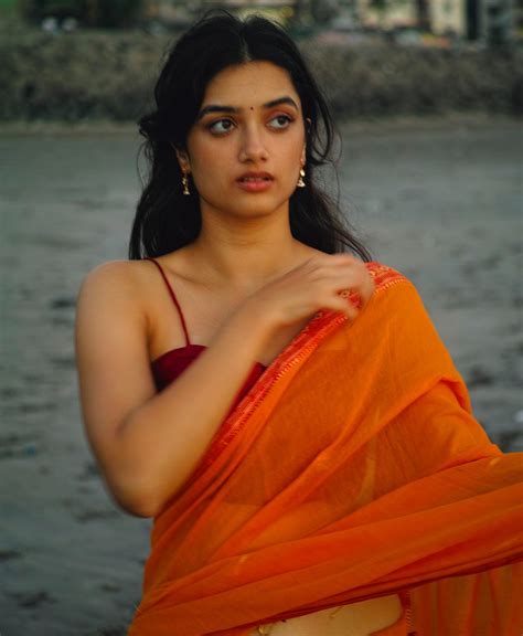 Bhagyashri Borse | లేలేత సొగసులతో మిల మిల మెరిసిపోతున్న భాగ్యశ్రీ