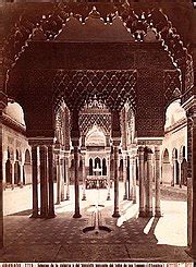 Alhambra - Wikipedia