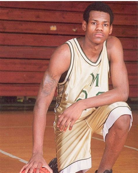 #throwbackthursday LeBron James his sophomore year in high school ‼️# ...