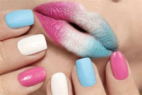 Paznokcie akrylowe – jak wykonać manicure akrylem? - Estetico