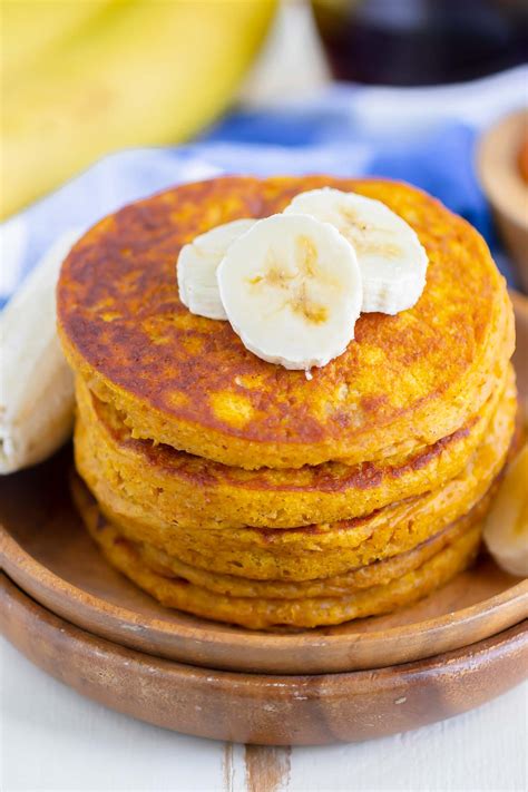 Easy Pumpkin Banana Pancakes - Pumpkin 'N Spice