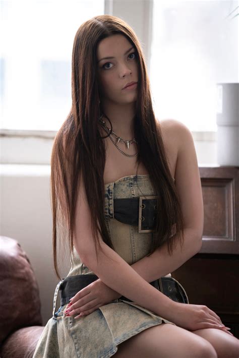 Courtney Hadwin Channels Amy Winehouse’s Soul in a Stunning, Heart