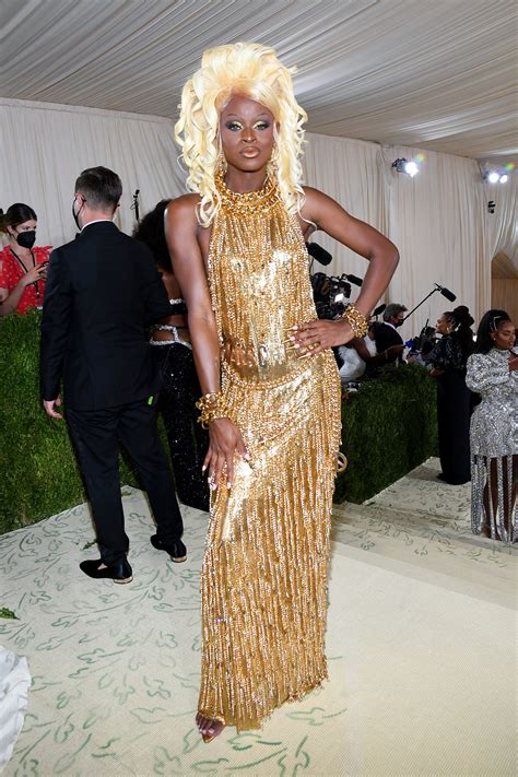 Symone From 'RuPaul's Drag Race' Wears All Gold to the 2021 Met Gala