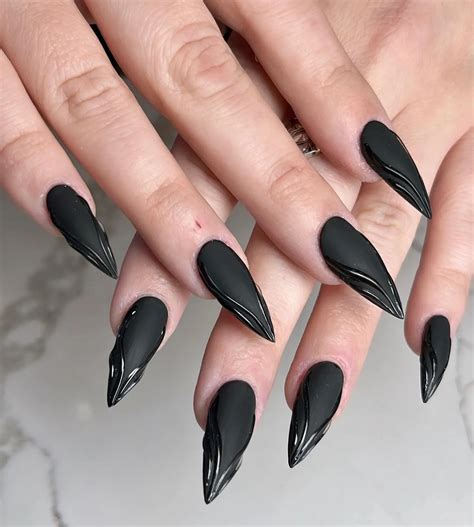 Top 110 Trendy Winter Nail Designs for 2025-2026 - Trendy Canva