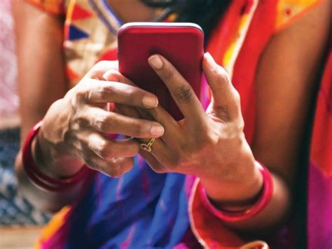 disadvantages   internet   fields