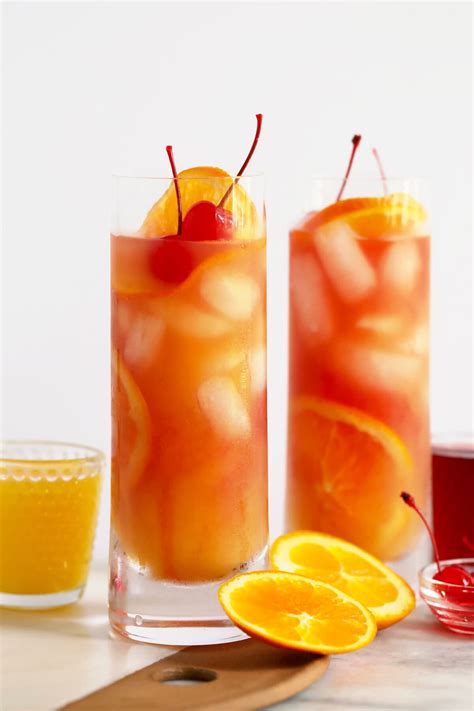 Sex on the Beach Cocktail (4-ingredients!) - Fit Foodie Finds