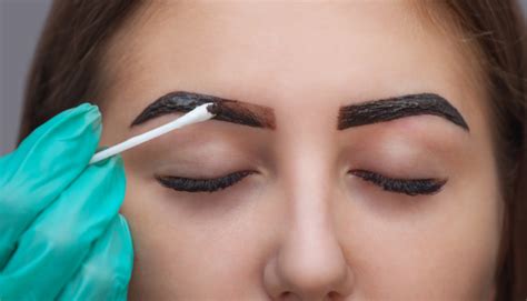 Como Clarear Henna Da Sobrancelha - Como tirar henna da sobrancelha: 10 truques que clareiam o procedimento