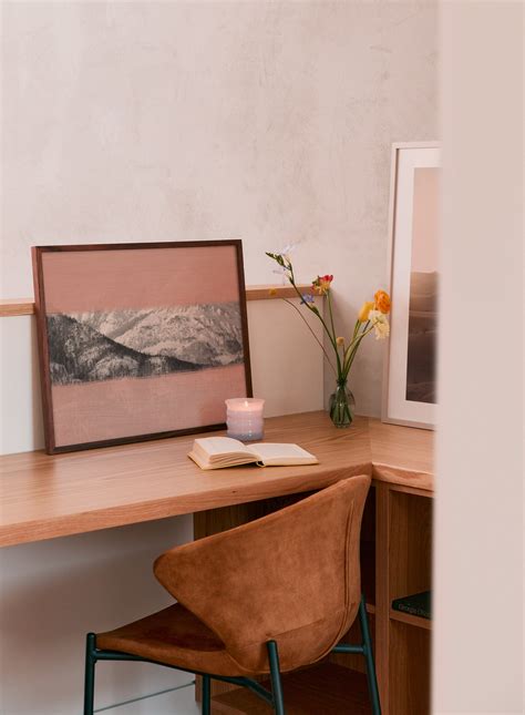 25 decor trends to fire up your 2025 – Opposite Wall