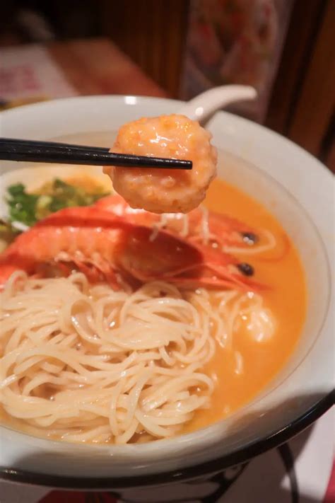 Le Shrimp Noodle Bar - Thokohmakan