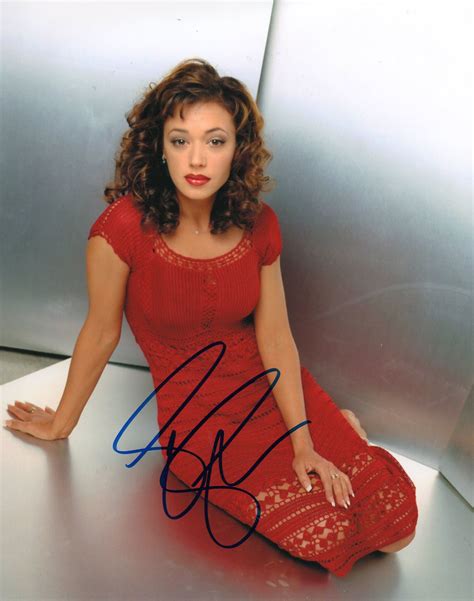 Autographed Leah Remini 8 x 10 Photo Signed Nice on eBid United States
