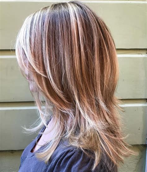 razor cut messy short hairstyles 8