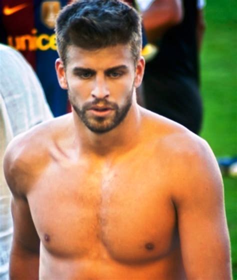 Gerard Piqué breast - Gerard Piqué Photo (18489036) - Fanpop