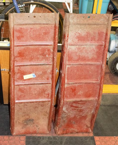 PAIR OF METAL TRUCK RAMPS