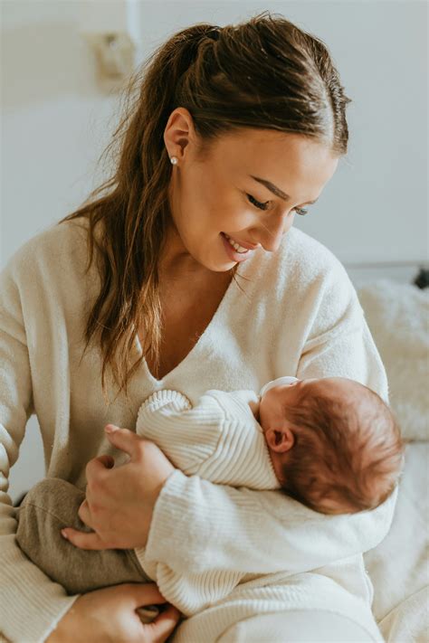 Simple Homemade Electrolyte Drink for Breastfeeding Moms: Hydration