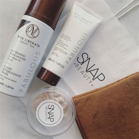 Top Sunless Tanning Tips & Products for the Winter | Snap Beauty