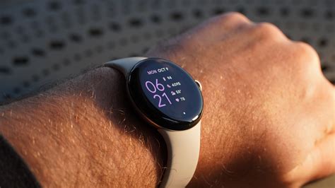 Google Pixel Watch 2 Review - IGN