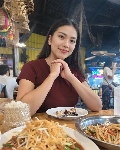 Niw Kontarat (@niwtiful) • Instagram photos and videos