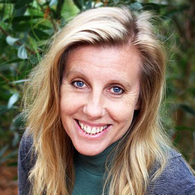 rewilding  donna  cameron good reading