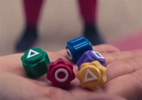 how to play the squid game dice game