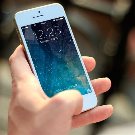 el celular  deseas  hola telcel