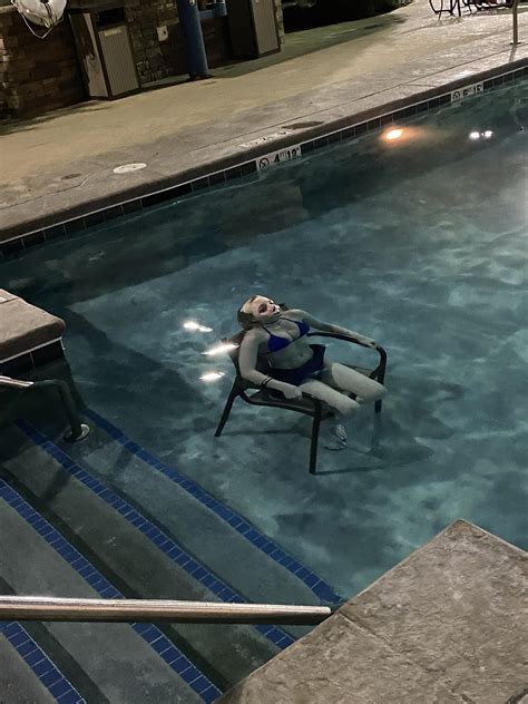 ash ♡ on Twitter: "took some pics in the pool today :) https://t.co