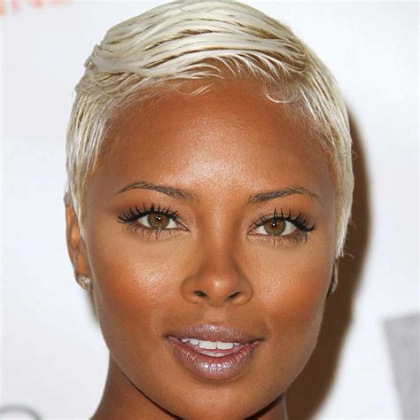 Why the pixie cut men look is suddenly trending among young actors 9