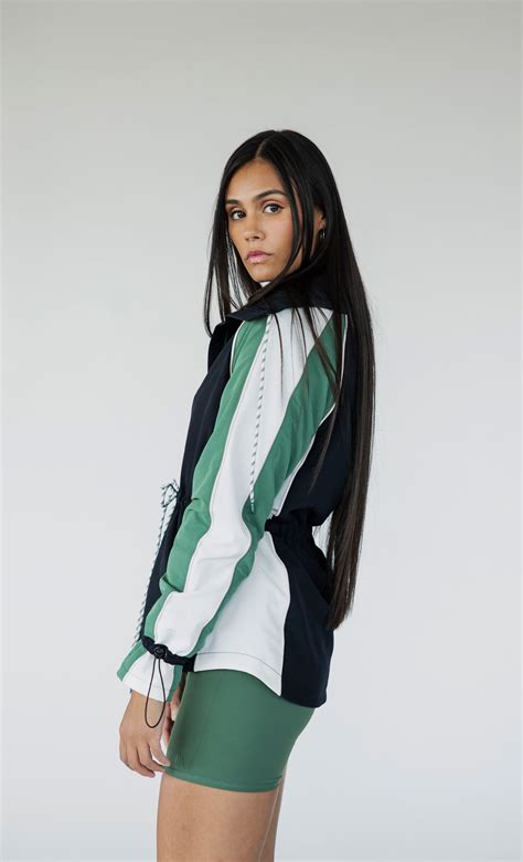 Elle Rain Jacket - Black – foreall.com