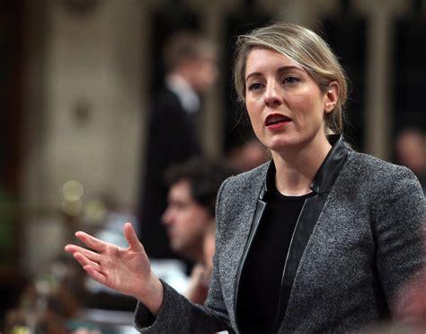 PTP: le Canada s'est tenu debout, dit Mélanie Joly