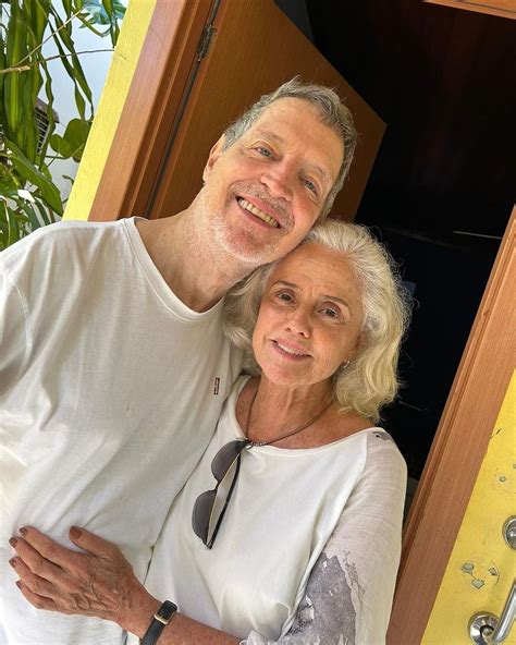 marieta severo visita amigos  retiro dos artistas apos abrigo pedir ajuda