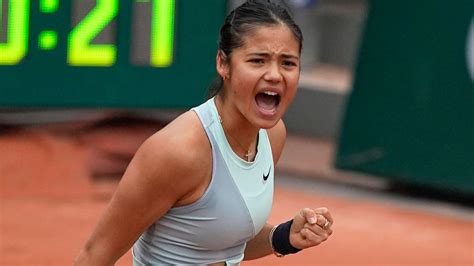 Linda Noskova Wiki, Parents, Biography, Age, Boyfriend, Net worth And