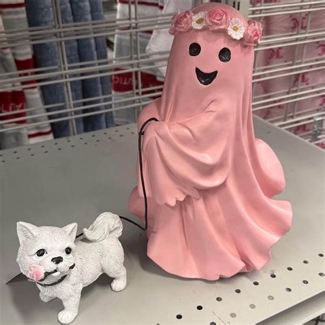 Halloween Decoration Ghost Walking Dog Statue, 2025 New Release