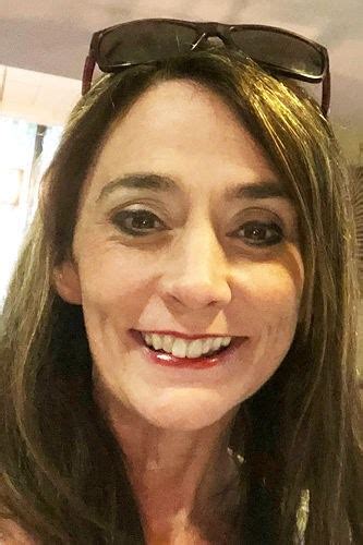 Anna Carter OnlyFans: The Psychology of Her Success - 9gyrkf2