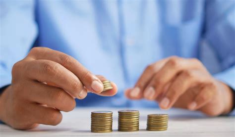 financial stress signs  stress  ways  cope personal finance