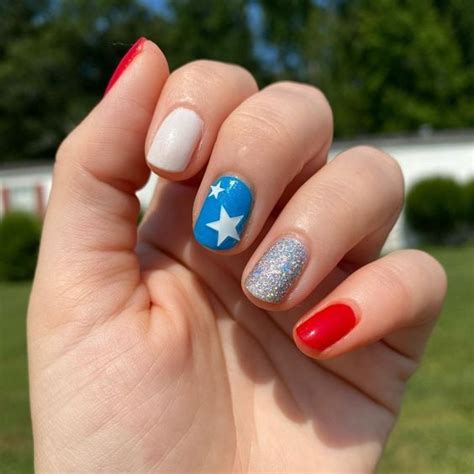 cute patriotic nail ideas paisley sparrow
