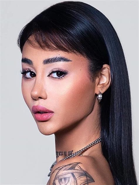 •Athéna The Trans Doll 🏳️‍⚧️•