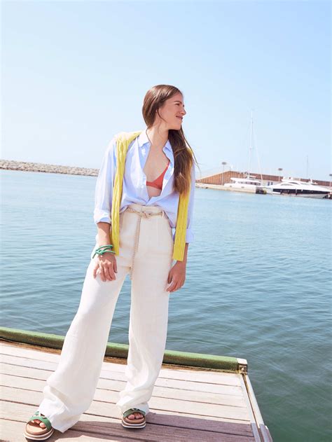 Descubre a Silvia Mas, campeona del mundo de vela con solo 25 años