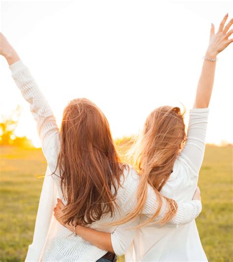 Download Cute Bff Raising Hands Picture | Wallpapers.com