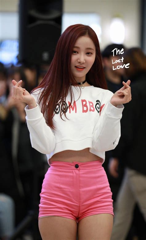 pin  yeonwoo